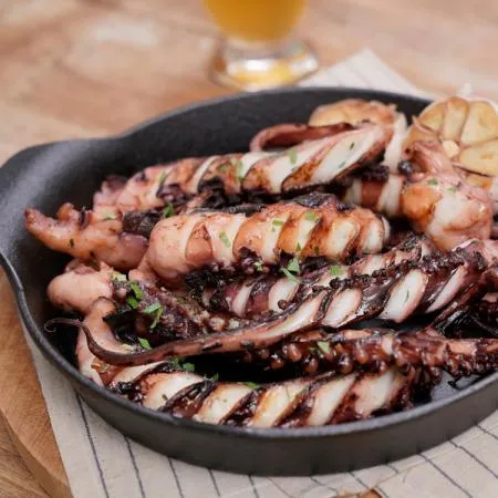 [특가]가문어통족 1KG(앵치) 오징어 도매 업소용 안주 간식 (앵치)21~25미 내외 이미지