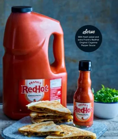 프랭크레드핫 오리지날소스 3.78L 영흥식품 1통 이미지