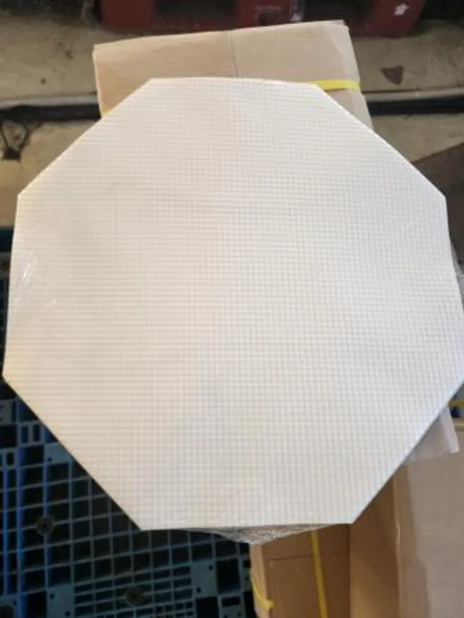 엠보싱속지 18인치8각(피자속지,깔지) 이미지