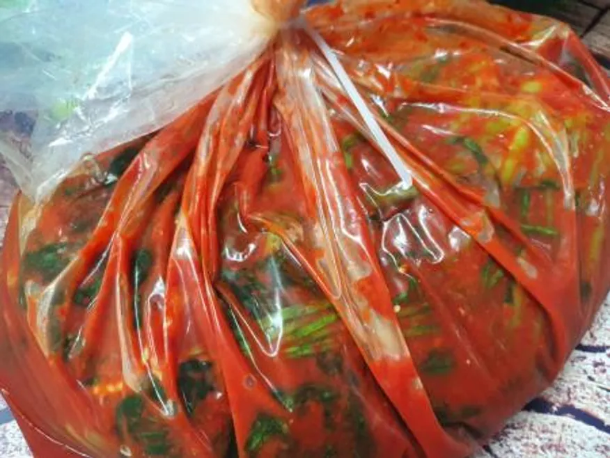 톡쏘는 맛이 일품인 갓김치 10kg (중국) 이미지