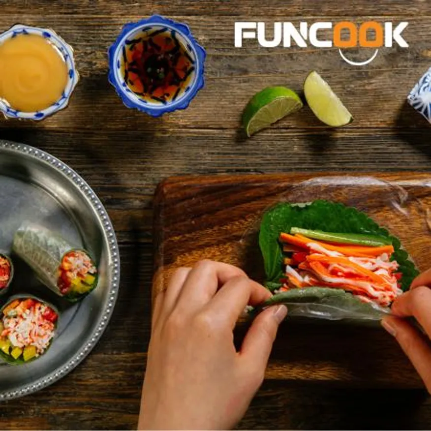 펀쿡 세절 게맛살 1kg 샐러드 캘리포니아롤 뷔페 도시락 이미지