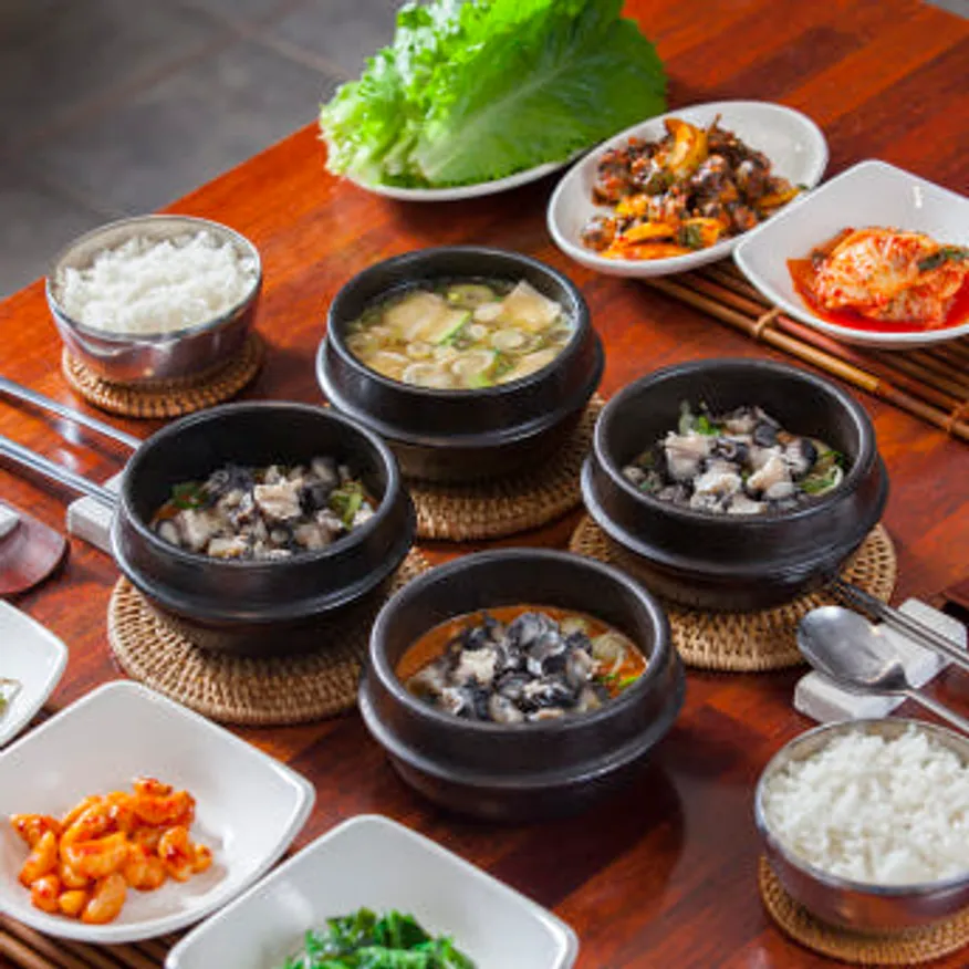 우렁이 1kg (실중량 700g) 논고동 논우렁 우렁살 국내산 이미지