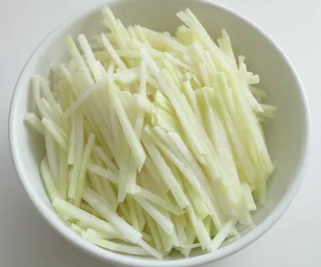 주문즉시 손질하는 무 채썰기 1kg 1팩