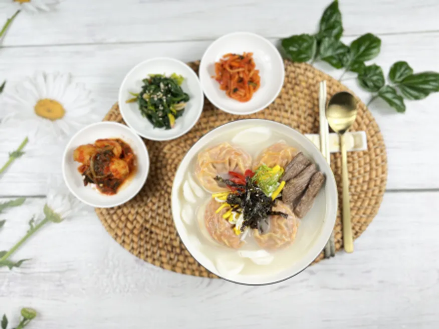 김치왕만두 1.4kg 1봉 이미지