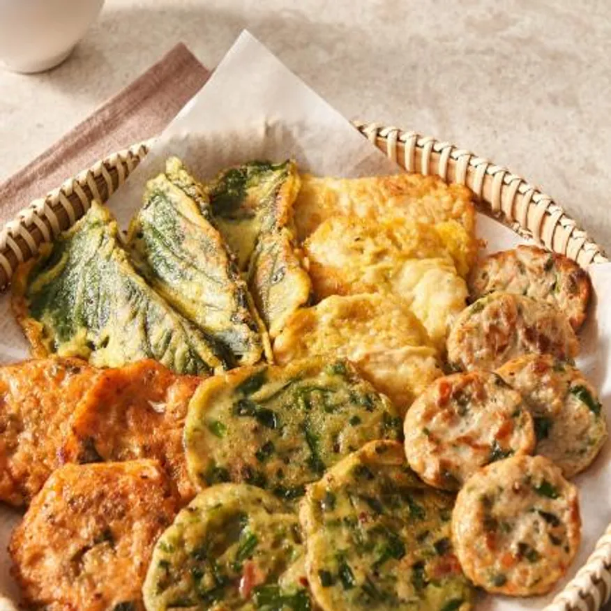 쿡생 스페셜 모듬전 350g 업소용 분식 튀김 안주 냉동전 부침개 김치전 깻잎전 고기완자 동태전 부추전 이미지