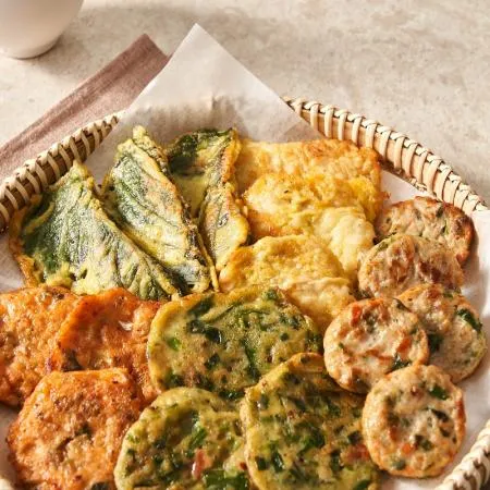 쿡생 스페셜 모듬전 350g 업소용 분식 튀김 안주 냉동전 부침개 김치전 깻잎전 고기완자 동태전 부추전 이미지