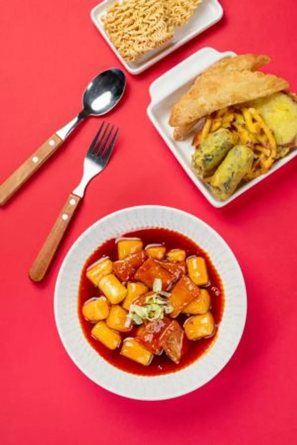 쿡생 렌지큐 간편한 전자레인지용 가래떡 떡볶이 360gx3개 캠핑요리 혼술 간편간식 프랜차이즈떡볶이 분식 이미지