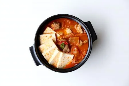 초간편 국내산 묵은지 김치찌개HMR 200g(2인분) 캠핑필수품 물만 넣어서 끓이는 시원한 전라도 김치찌개 이미지