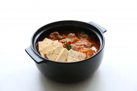 초간편 국내산 묵은지 김치찌개HMR 200g(2인분) 캠핑필수품 물만 넣어서 끓이는 시원한 전라도 김치찌개 이미지