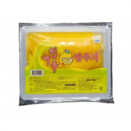 청마루 단무지 2.7kg (반달)
