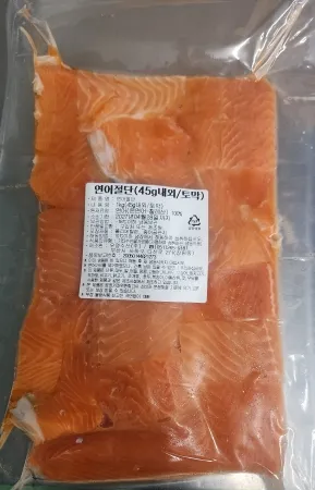 엄선 연어살(굿픽_가시제거율99.9%_45~55g/토막_18개이상 스테이크용 1Kg/EA)