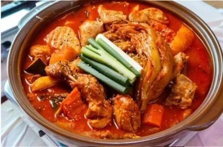 [두리반김치 묵은지 주니어 10kg] 2~3개월 숙성, HACCP공장 제조 [식봄의 사장님들께 기획전을 해드립니당~~] 이미지