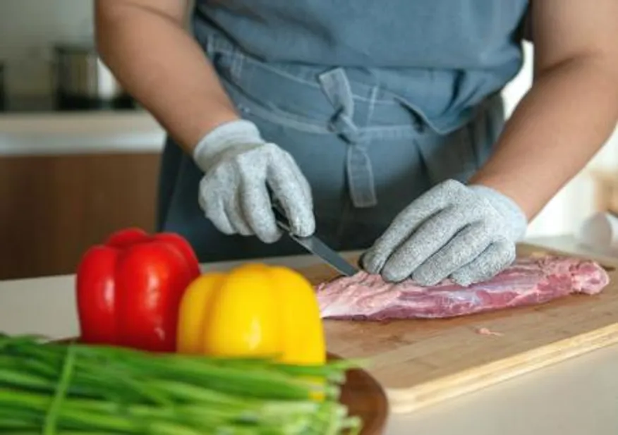 더케어드 식품용 베임방지 장갑 중형 1켤레 이미지