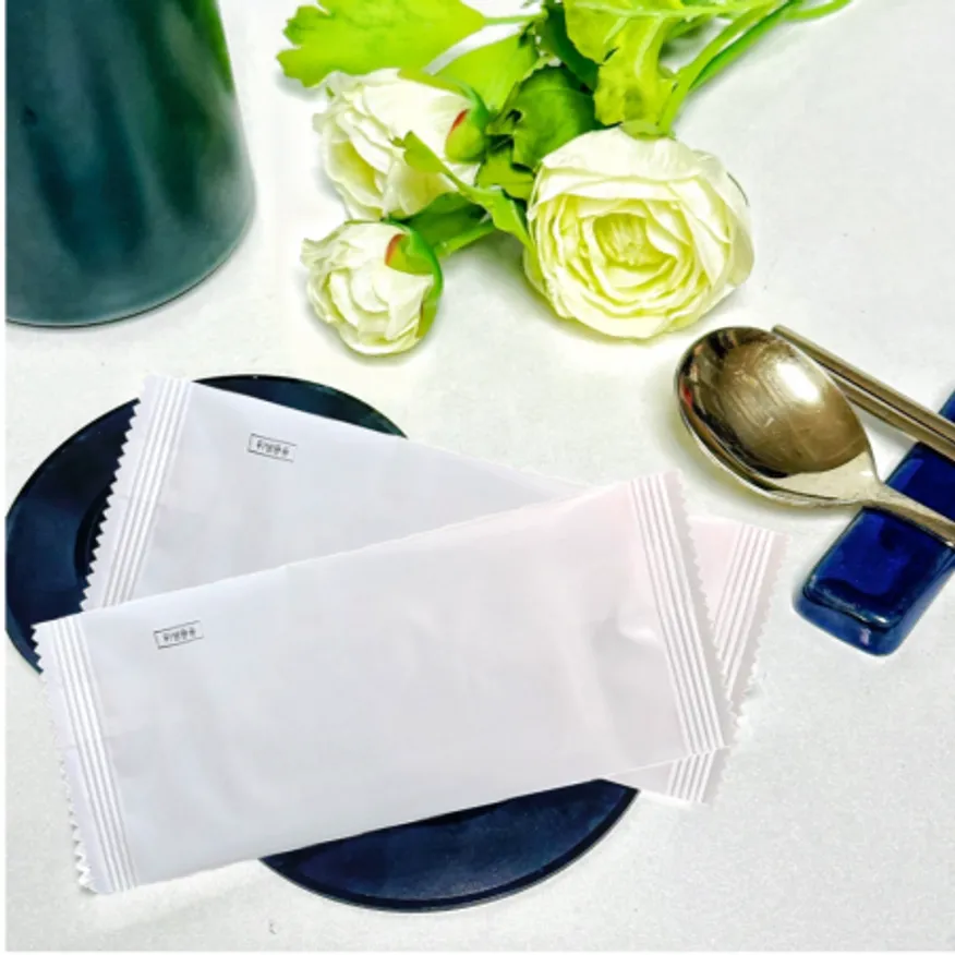 개별포장 무지 물티슈 1000매 더맑은세상 대용량 고급 업소용 일회용 음식 카페 배달 이미지