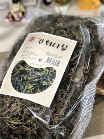 [맛집 대용량 추천] 특A급 취나물 1kgX10개 부지깽이 벌크 봄 나물 건 취나물무침 밑반찬종류 반찬 도매 이미지