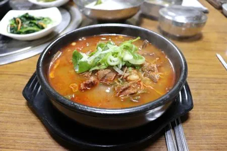 [맛집 대용량] 특A급 토란줄기 1KgX10개 건 토란대 말린 깐 토란 볶음 나물 밥 밑반찬종류 도매 이미지