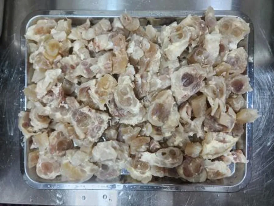 (슬라이스됨)삶은 도가니 1kg 이미지