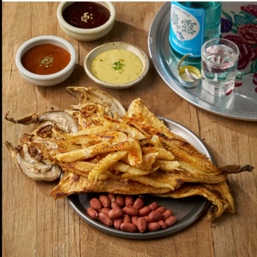 촉촉 왕노가리 손질 반건조 술안주 10마리 30~32cm내외 이미지