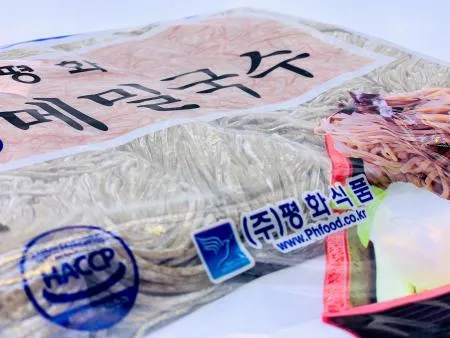 평화 생생 메밀국수 1.4kg / 메밀사리 모밀사리 냉모밀 업소용 이미지