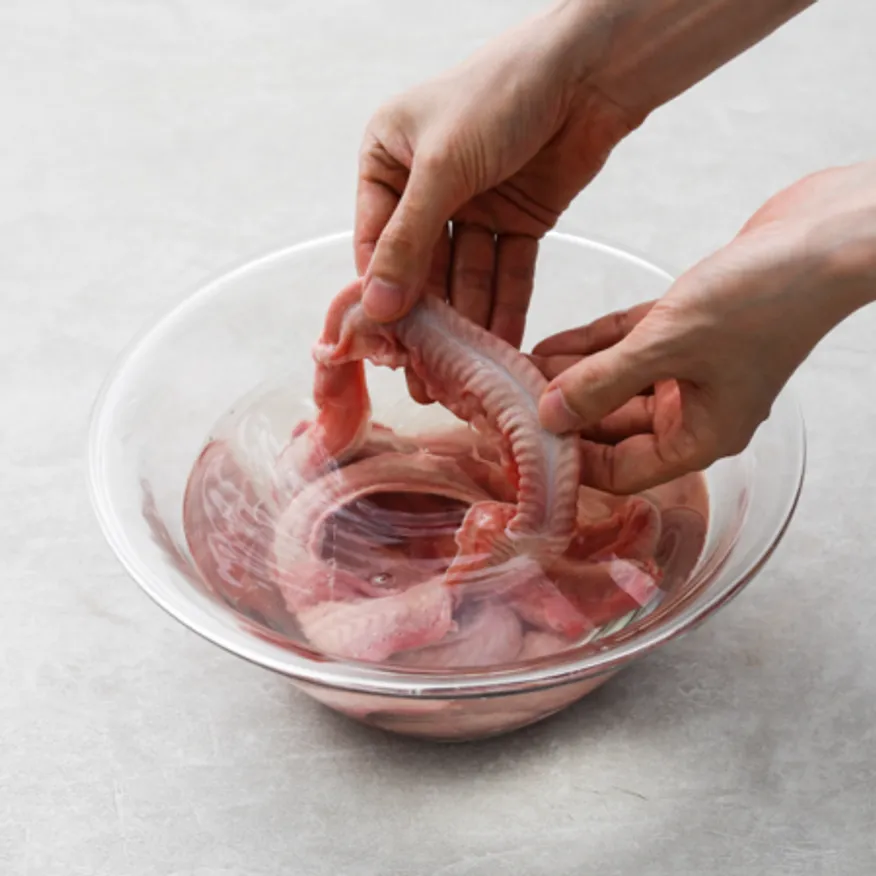 부산 자갈치 손질 꼼장어 950g 냉동 먹장어 이미지