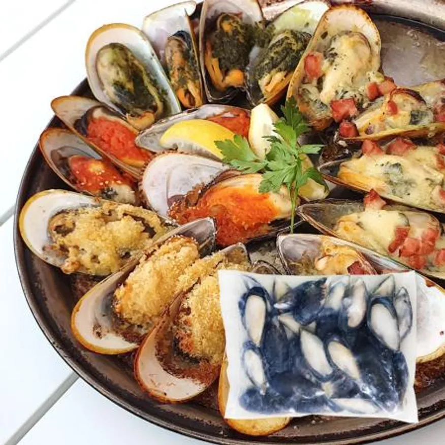 냉동 손질 세척 자숙 블랙 홍합 800g 반탈각 이미지