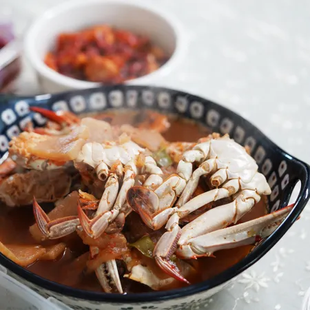 해물탕 밀키트 1.2kg 냉동 식당용 간편조리 이미지