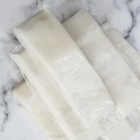 냉동 손질한치 1박스10kg (2kgx5팩) 한팩당330gx6개 물회 초밥 횟감용 스틱형 대포한치 이미지