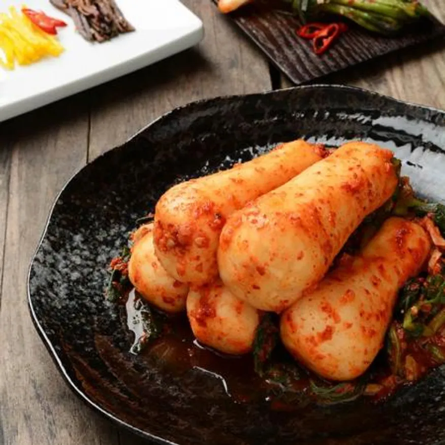 삼삼한 국내산 100% 전라도 알타리 총각김치무김치 당일생산2kg 이미지
