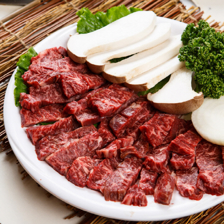 삼삼한 고기막국수세트 뉴질랜드 안창살200g*4팩+막국수2kg+동치미육수5봉+양념장40g*5봉 이미지