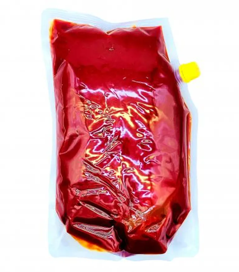 가나식품 핫 칠리 소스 2.5kg / 쌀국수 소스 매운맛 업소용 대용량 파우치팩 이미지