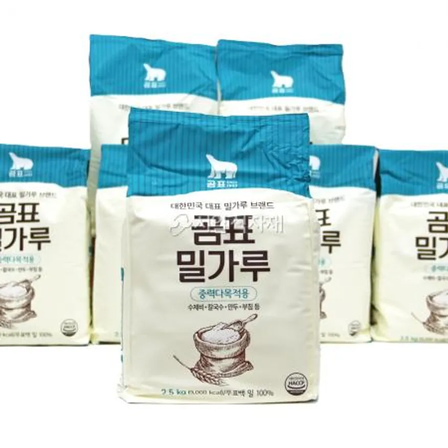 곰표 밀가루 중력다목적용 2.5kg 이미지