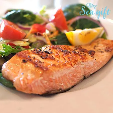 냉동 생 연어필렛 10kg 내외 노르웨이 초밥 샐러드 스테이크 대용량 업소용 이미지