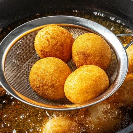 [맘스터치] 모짜렐라 치즈볼 350g x 3팩 이미지