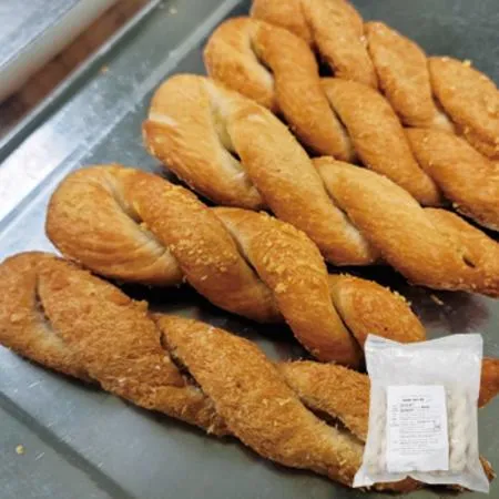 VDF 굿오닥꾸 꽈배기 50gX20개 식자재 업소용 대용량 꽈배기 간식 빵류 달콤함 바삭함 간편식 간식용 간식빵