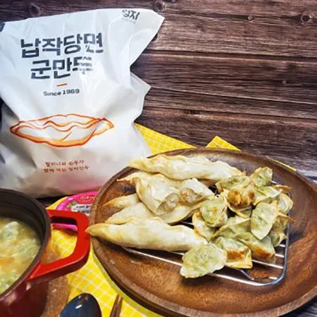DM 비바푸드 납작당면군만두1400g 1개 식자재 업소용 대용량 엄지 굿프랜즈 본가 아하쿡찌니 당면 잡채 대구 당일생산 부산