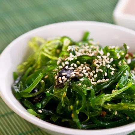 국내산 새콤달콤 해초샐러드 1kg 이미지