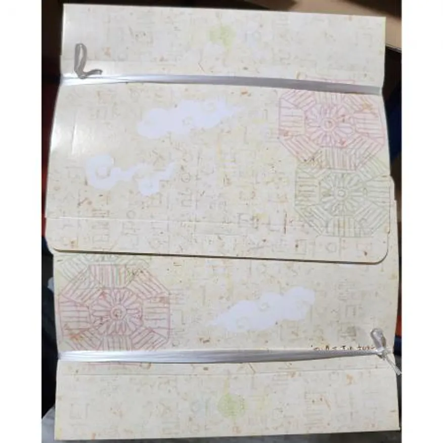 종이 김밥도시락용기(210x105x38 50입) 종이김밥도시락용기 김밥용기 도시락용기 일회용품 업소용 배달용기 일회용도시락 종이용기 식품용기 김밥전문점 이미지