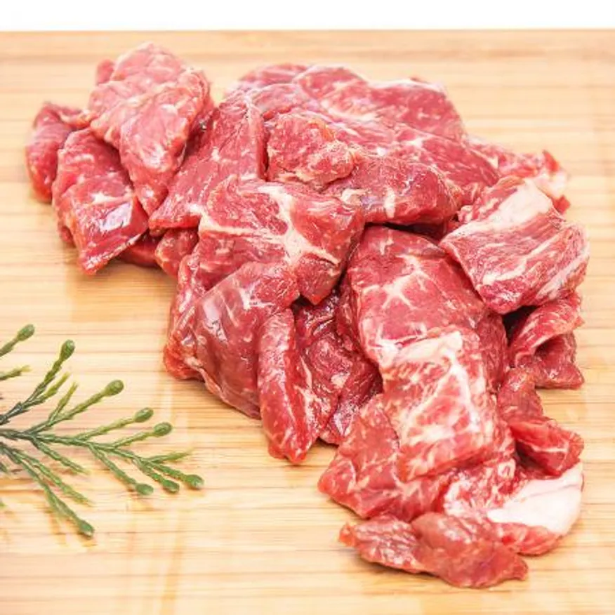 국산 냉장 소고기 1 등급 세절 한우 설깃살 삼각살 손질된 국거리용 300g 이미지