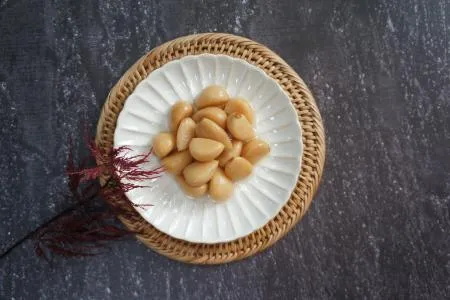 *무료배송* *알마늘절임* 느끼함 잡아주는 알싸한 알마늘 절임 10kg 이미지