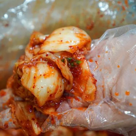 업소용 대용량 풍년들 수입 맛김치 썰은김치 중국산 10kg 종이박스 이미지