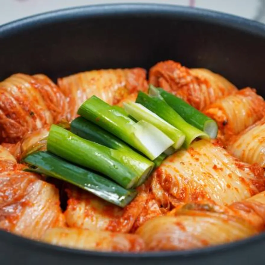 업소용 대용량 풍년들 수입 배추 포기김치 중국산 10kg 아이스박스 이미지