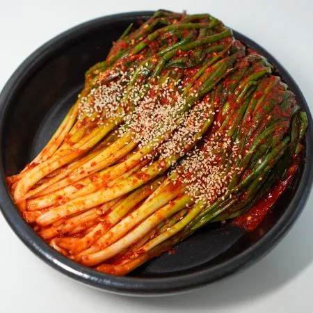 풍년들 알싸한 업소용 대용량 쪽파김치 10kg (아이스박스) 이미지