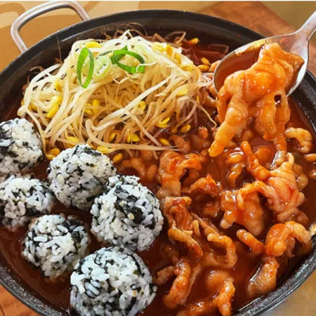 모던푸드 국내산 무뼈 국물 닭발 800g 10봉