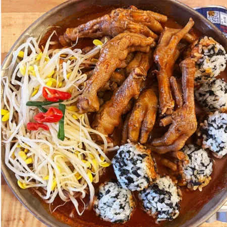 모던푸드 국내산 통뼈 국물 닭발 800g 1봉