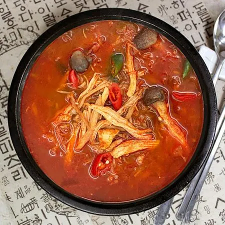 선봉식품 선봉쿡 닭개장 600g (상온) 이미지