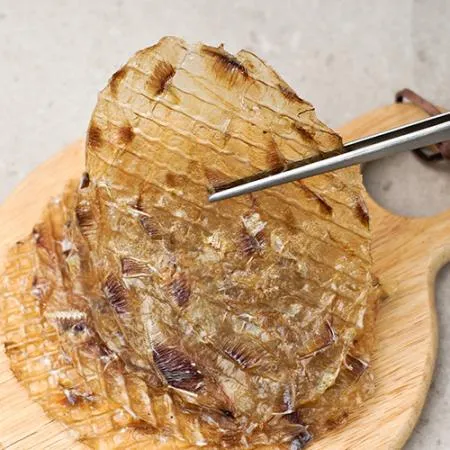 구운쥐포 200g 두꺼운 동전쥐포 쥐치포 건어물 어포 간식 이미지
