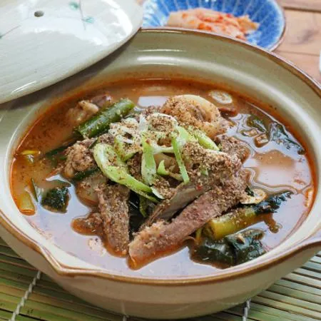 업소용 염소고기 5kg 염소탕 전골 수육 흑염소고기 반마리 이미지