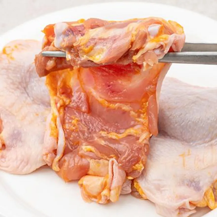 업소용 국내산 뼈있는 닭다리살 1kg 양념 사이정육 숯불닭갈비 닭정육 넓적다리살 구이 이미지