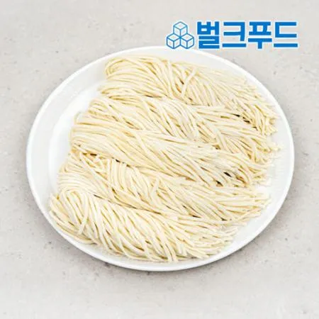 업소용 칼국수면 9kg(900g x 10팩) 칼국수생면 사리 전문식당용 대용량 이미지
