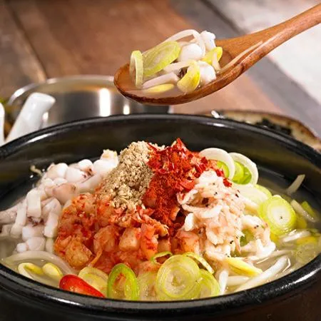 냉동 다진 오징어(몸) 4kg 다이스 (해물전, 콩나물국밥) 이미지